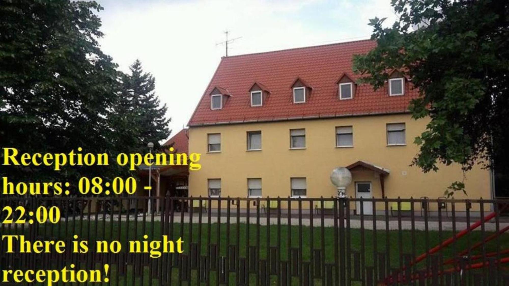 Fenyo Panzio Bed & Breakfast Mezokovesd Bagian luar foto