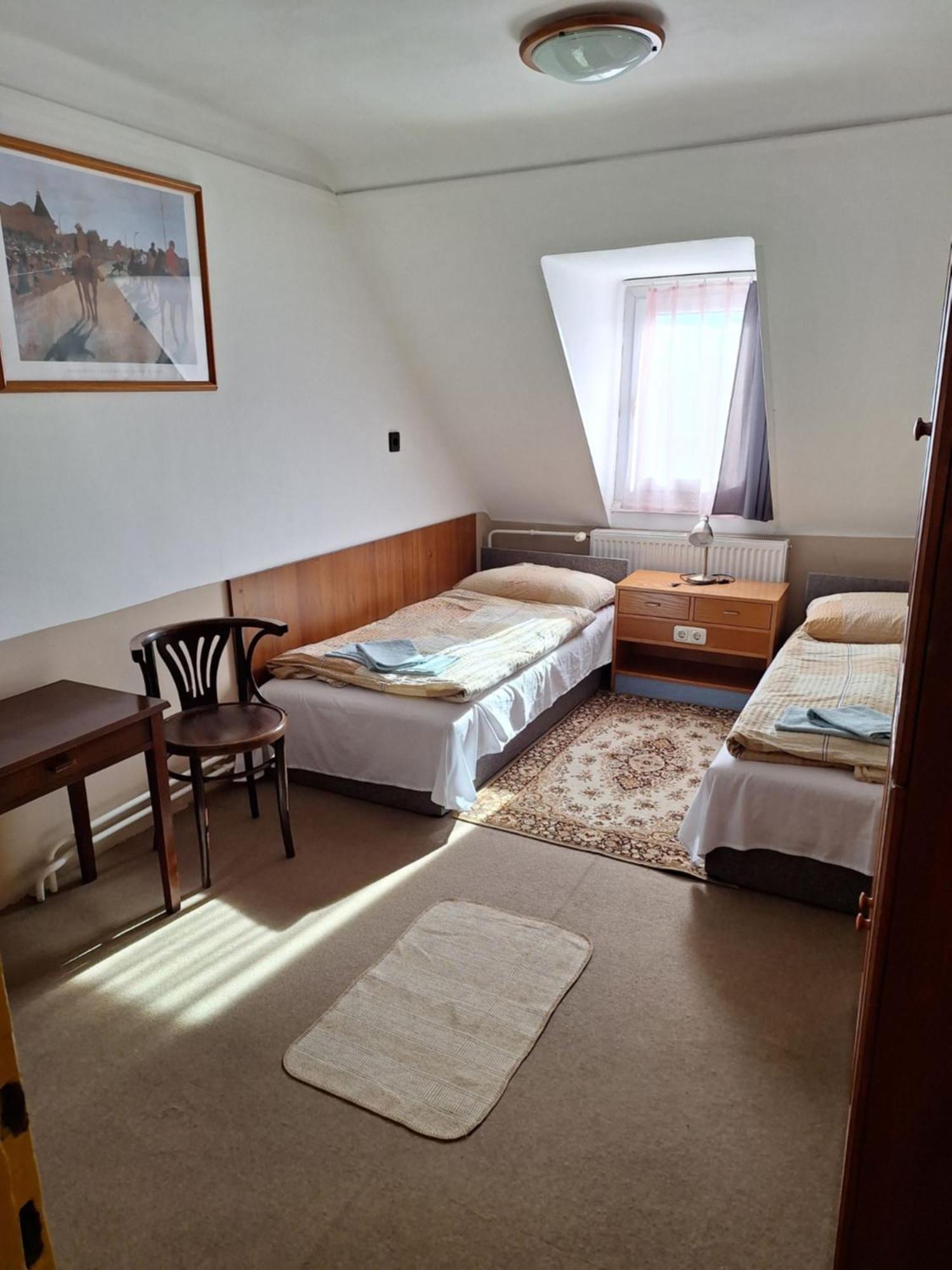 Fenyo Panzio Bed & Breakfast Mezokovesd Bagian luar foto