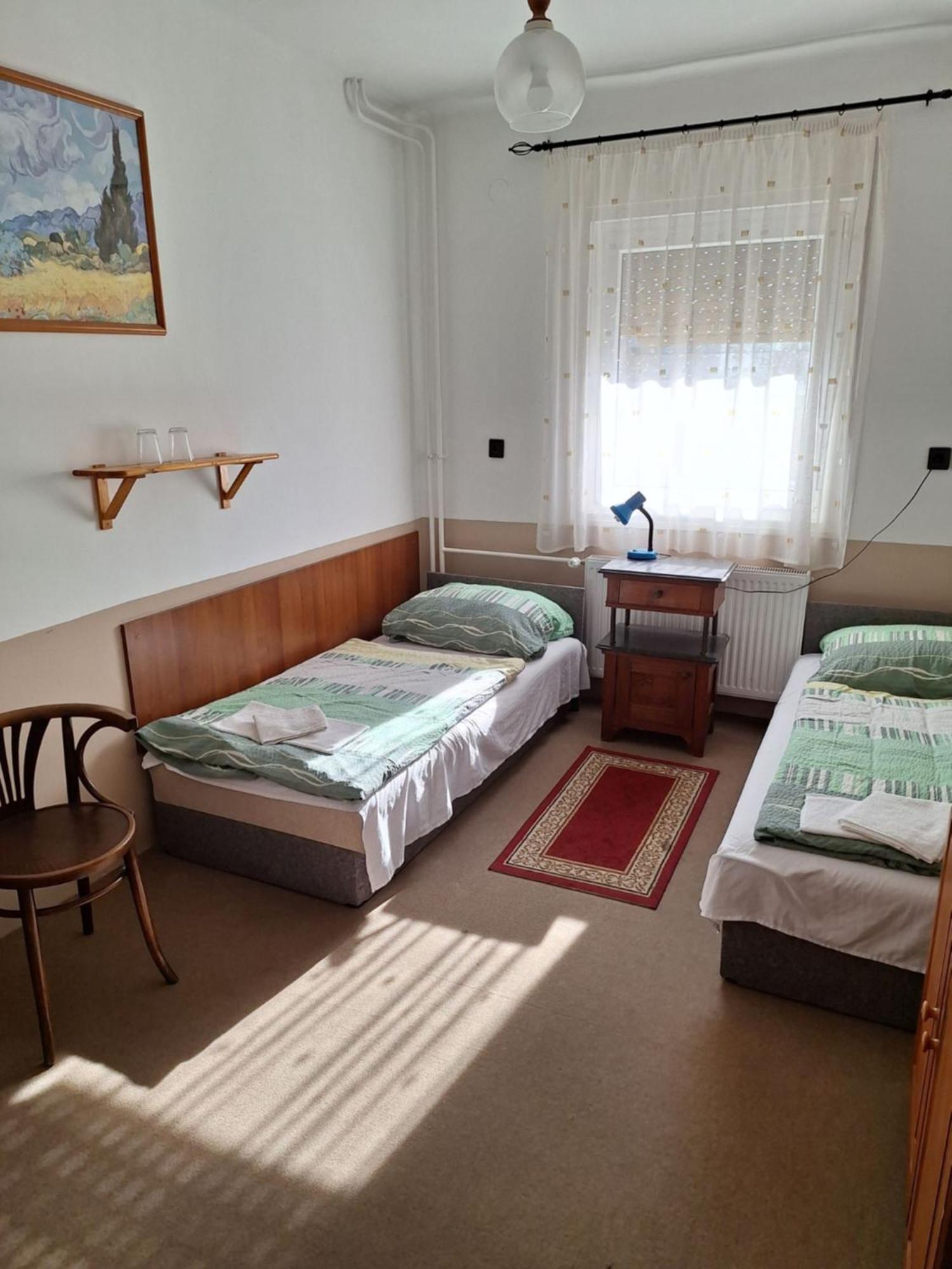 Fenyo Panzio Bed & Breakfast Mezokovesd Bagian luar foto