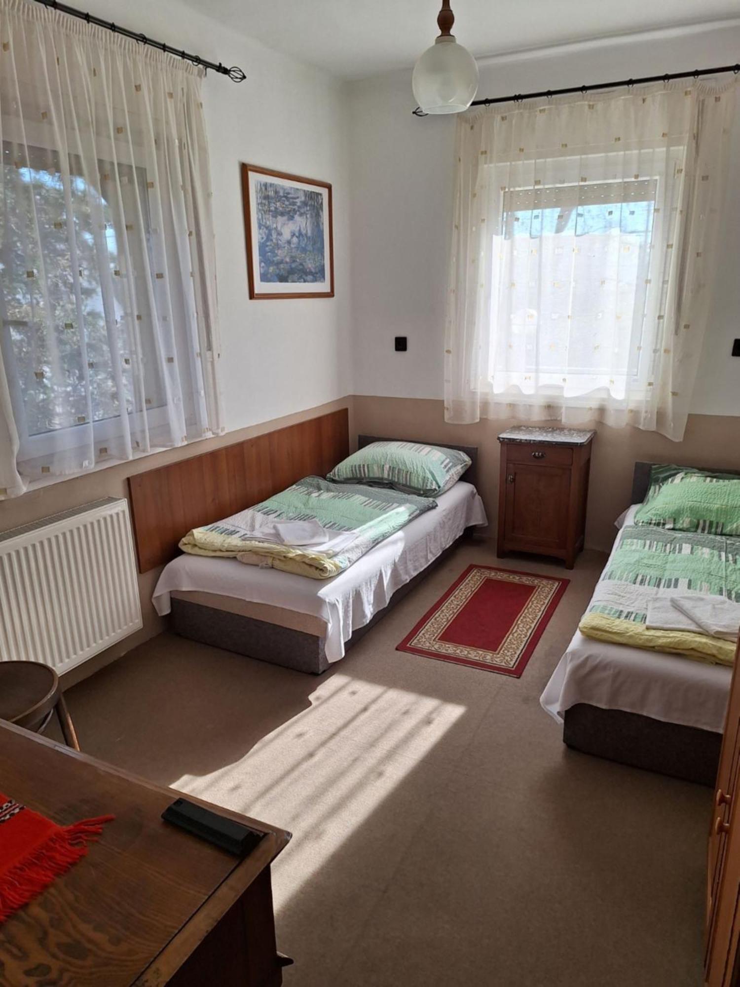 Fenyo Panzio Bed & Breakfast Mezokovesd Bagian luar foto